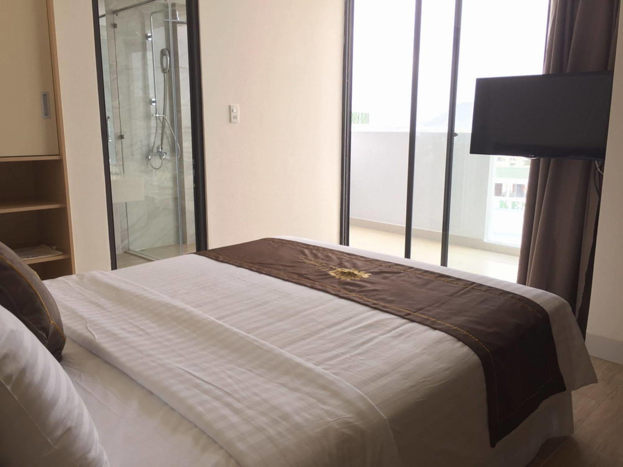 Daisy Hotel Nha Trang Extérieur photo
