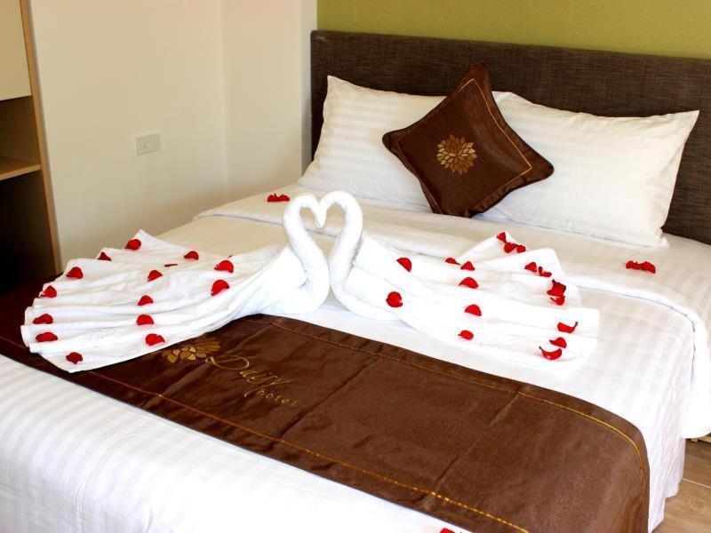Daisy Hotel Nha Trang Extérieur photo