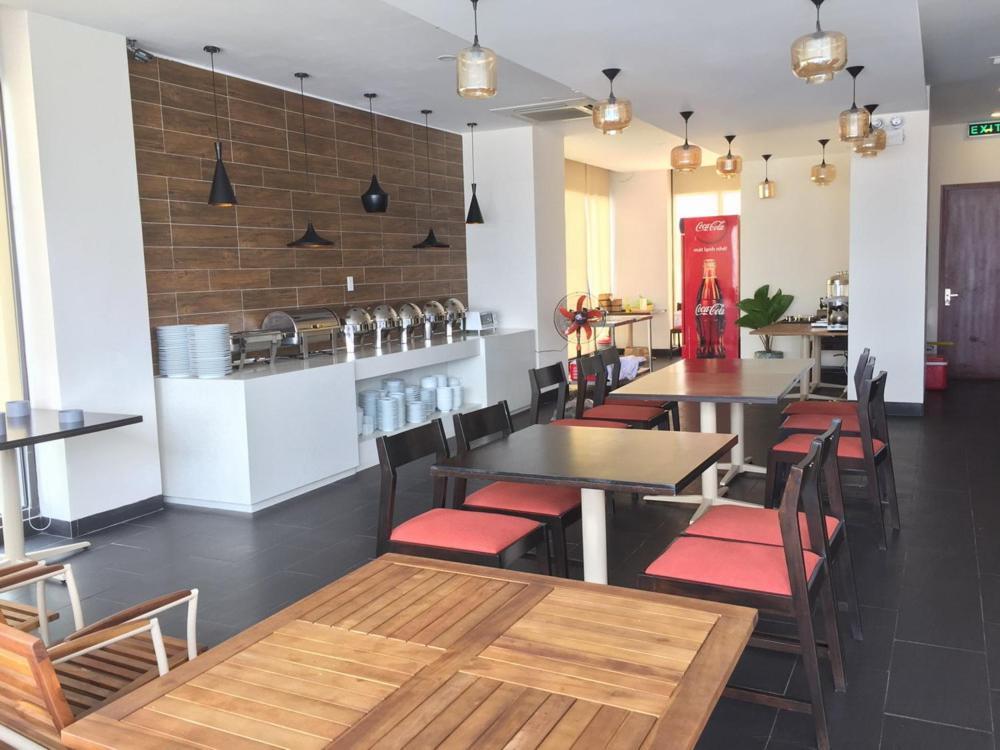 Daisy Hotel Nha Trang Extérieur photo