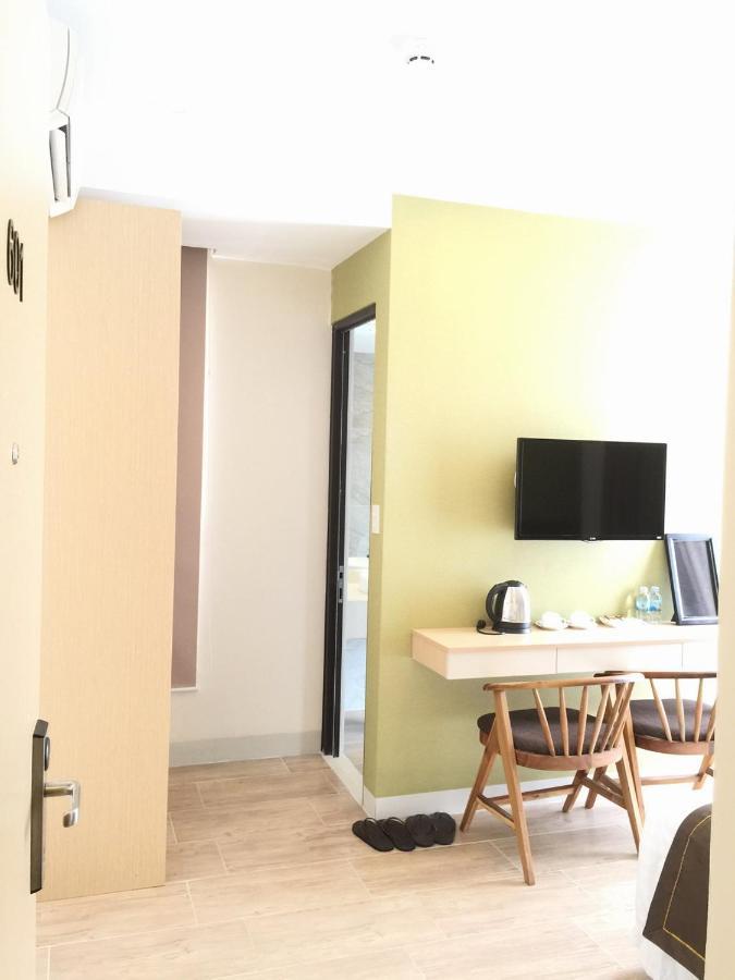 Daisy Hotel Nha Trang Extérieur photo